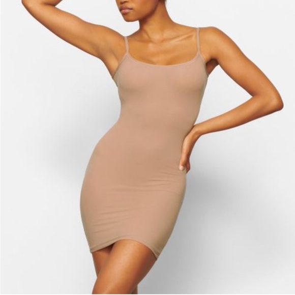 NEW SKIMS Fits Everyone Slip Dress Tan Brown Size 4X NWT - Picture 5 of 8